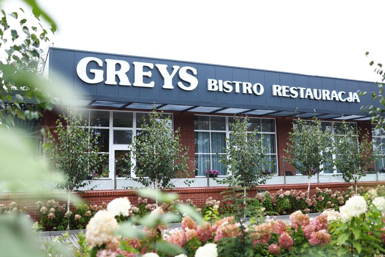 Hotel Greys Polonia Засутово Екстер'єр фото