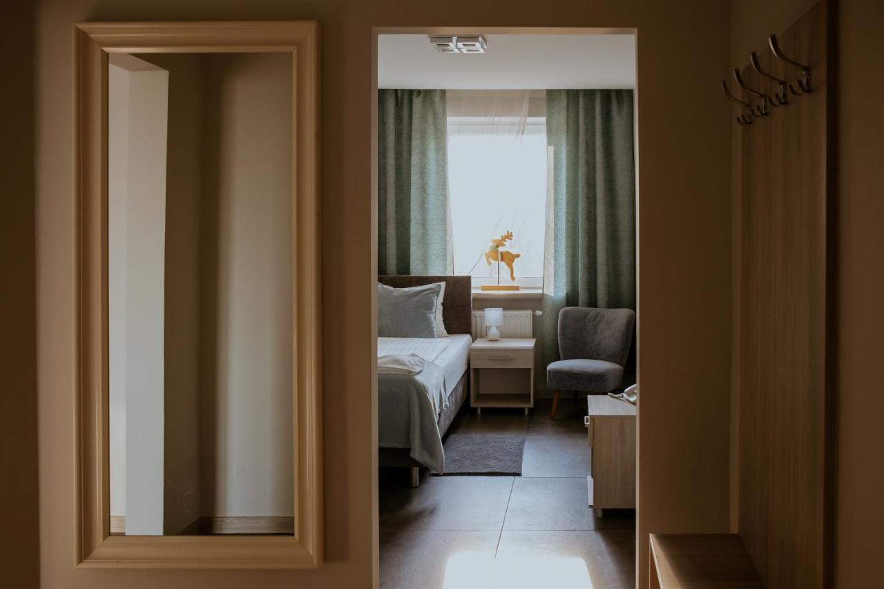 Hotel Greys Polonia Засутово Екстер'єр фото
